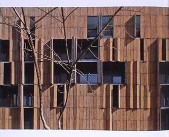 THE ARTICULATE SURFACE / ORNAMENT AND TECHNOLOGY