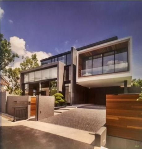 SINGAPORE RESIDENCE