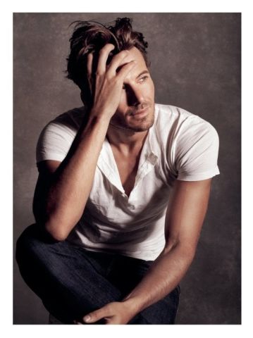 WILHELMINA DEFINING BEAUTY