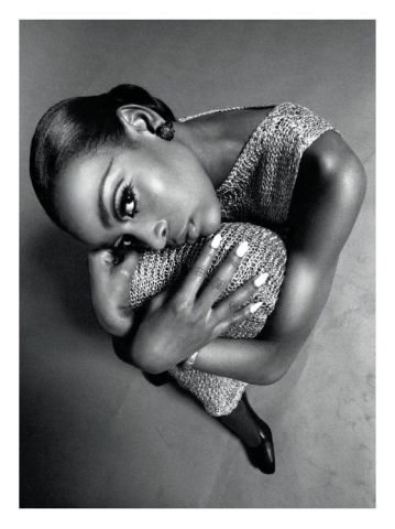 WILHELMINA DEFINING BEAUTY